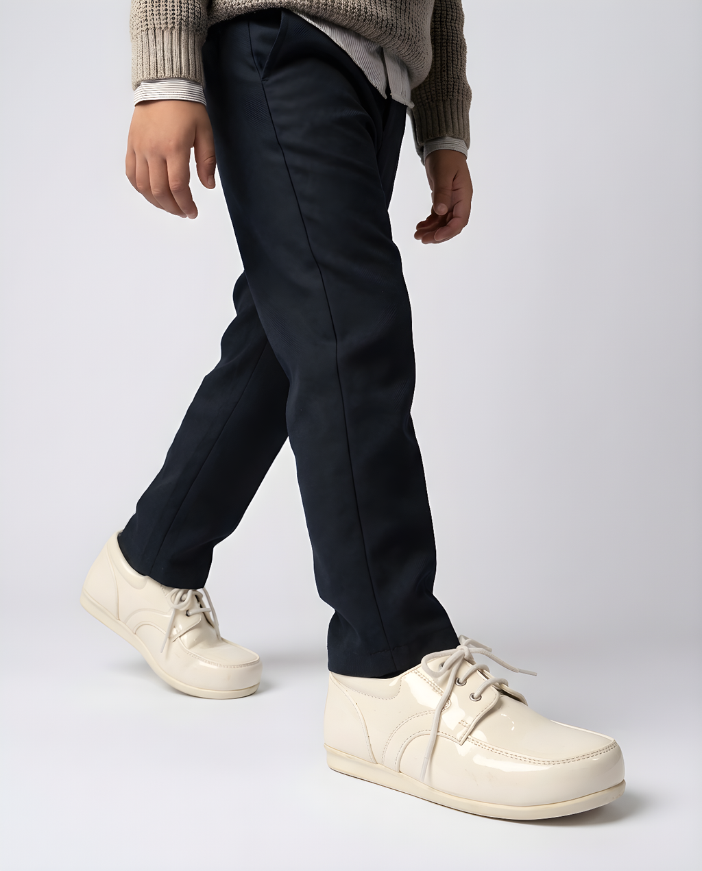 Boys cream patent derby shoe — side profile