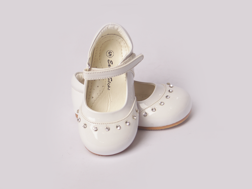 White Fairy Shoe girls shoe sole view — Little Giants