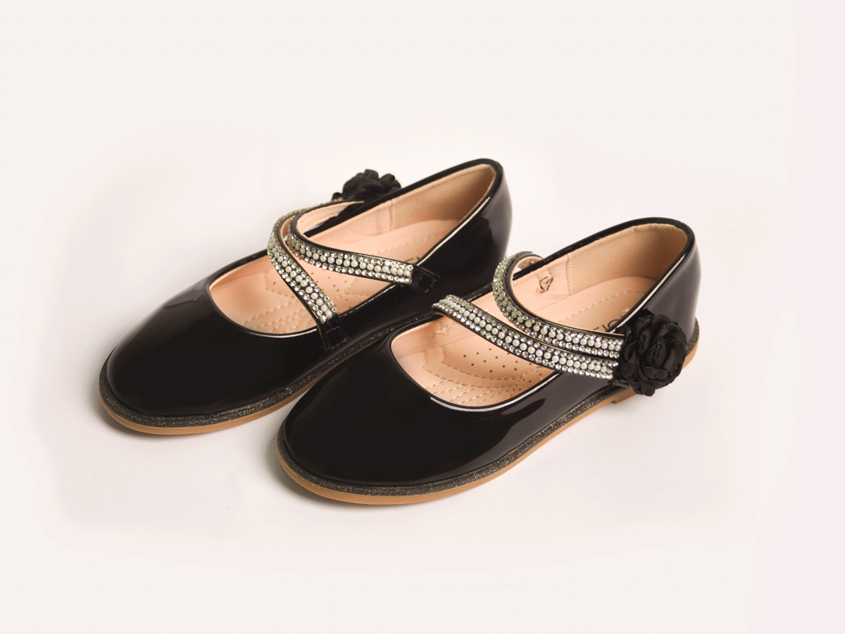 KELSI DIAMOND STRAP BLACK